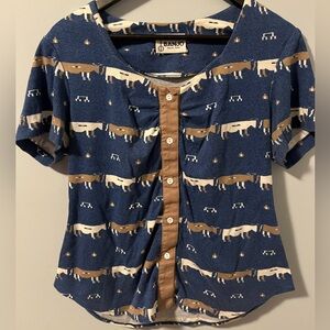 Banjo Women's Blue and Brown Cow Print Top